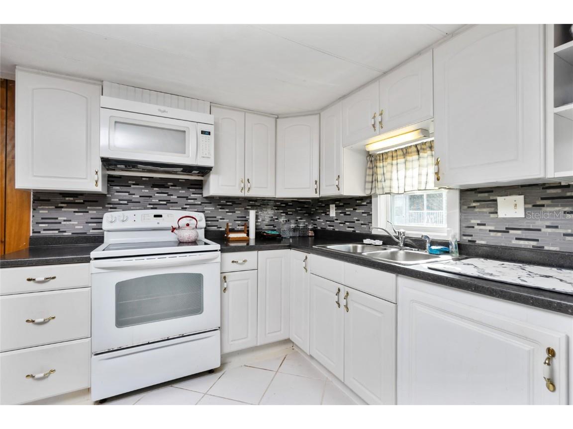 223 Wolverine Avenue North Port FL 34287 D6135614 image8