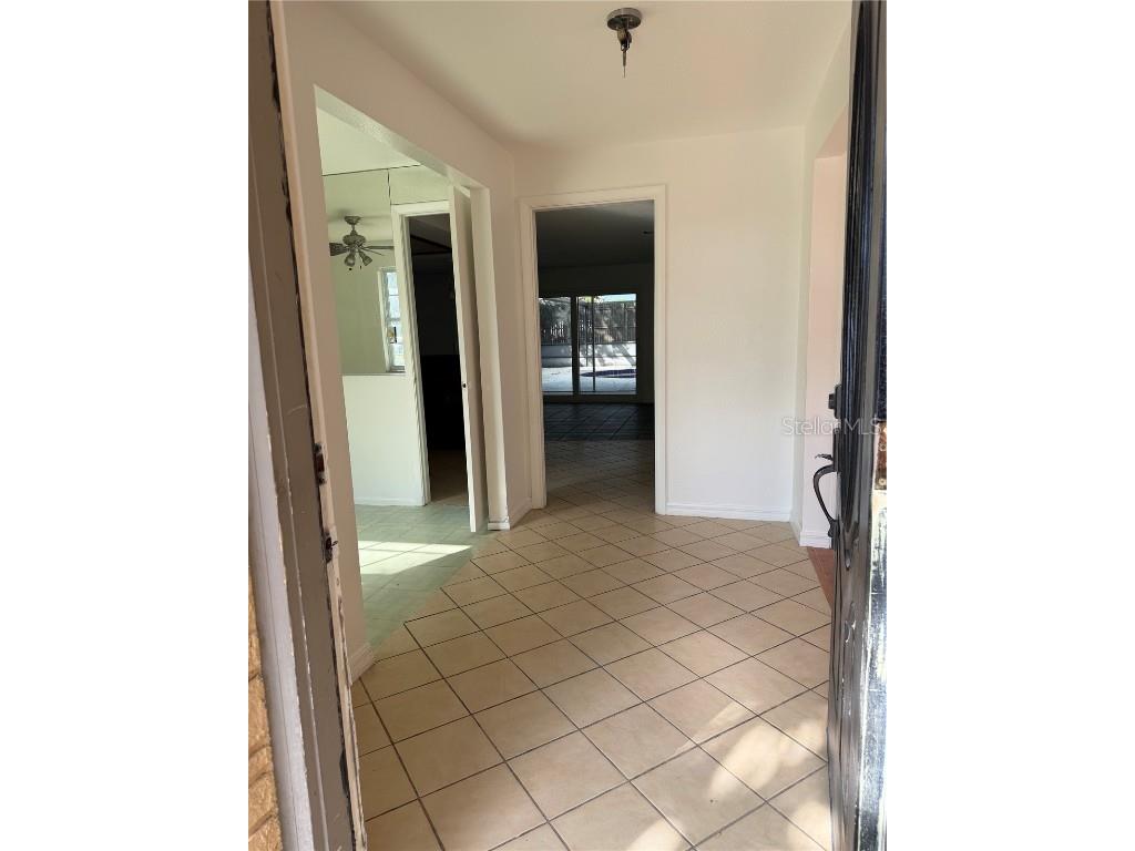 2230 Albright Drive Clearwater FL 33765 TB8457804 image3