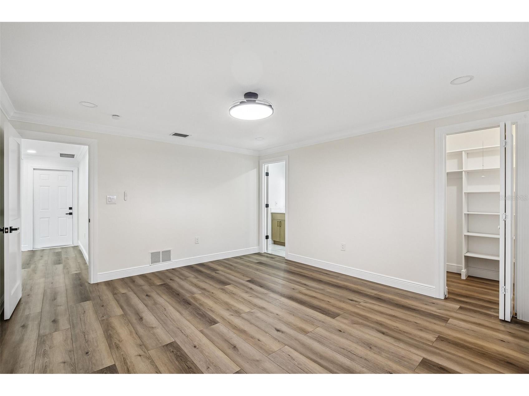 2230 Albright Drive Clearwater FL 33765 TB8516398 image11