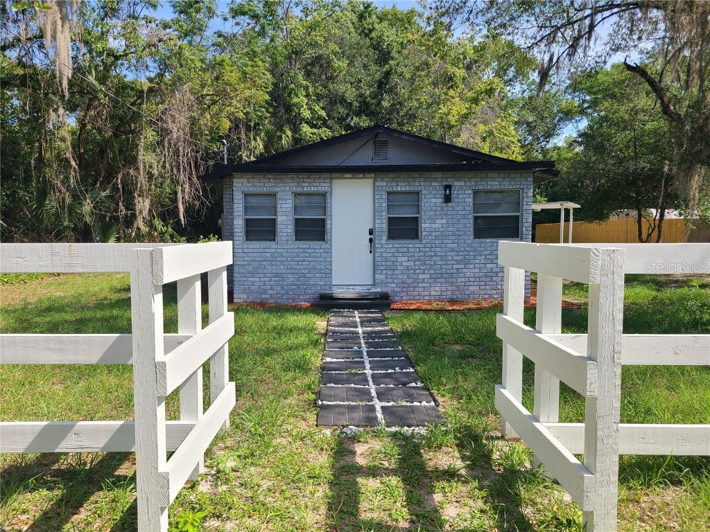 2230 Harlem Avenue Eustis FL 32726 S5084661 image1