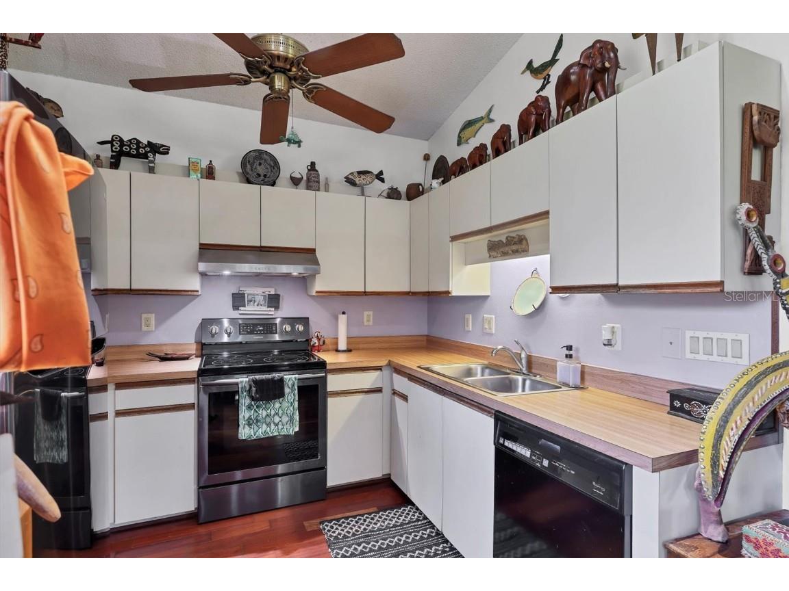 2230 Myakka Road Sarasota FL 34240 A4665978 image23