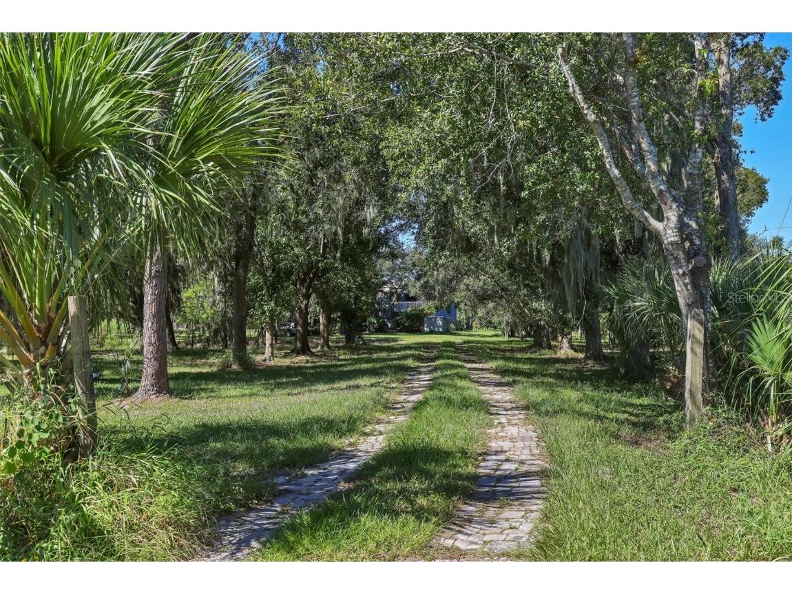 2230 Myakka Road Sarasota FL 34240 A4665978 image8