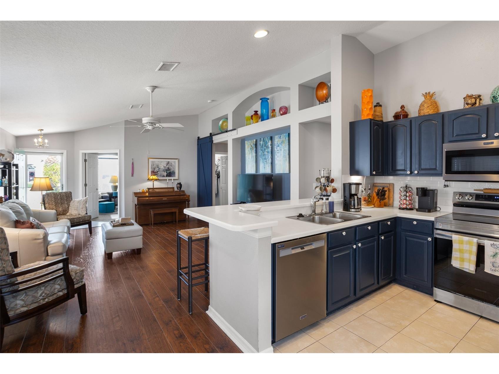 2230 Pleasant Hill Lane Holiday FL 34691 TB8517371 image16