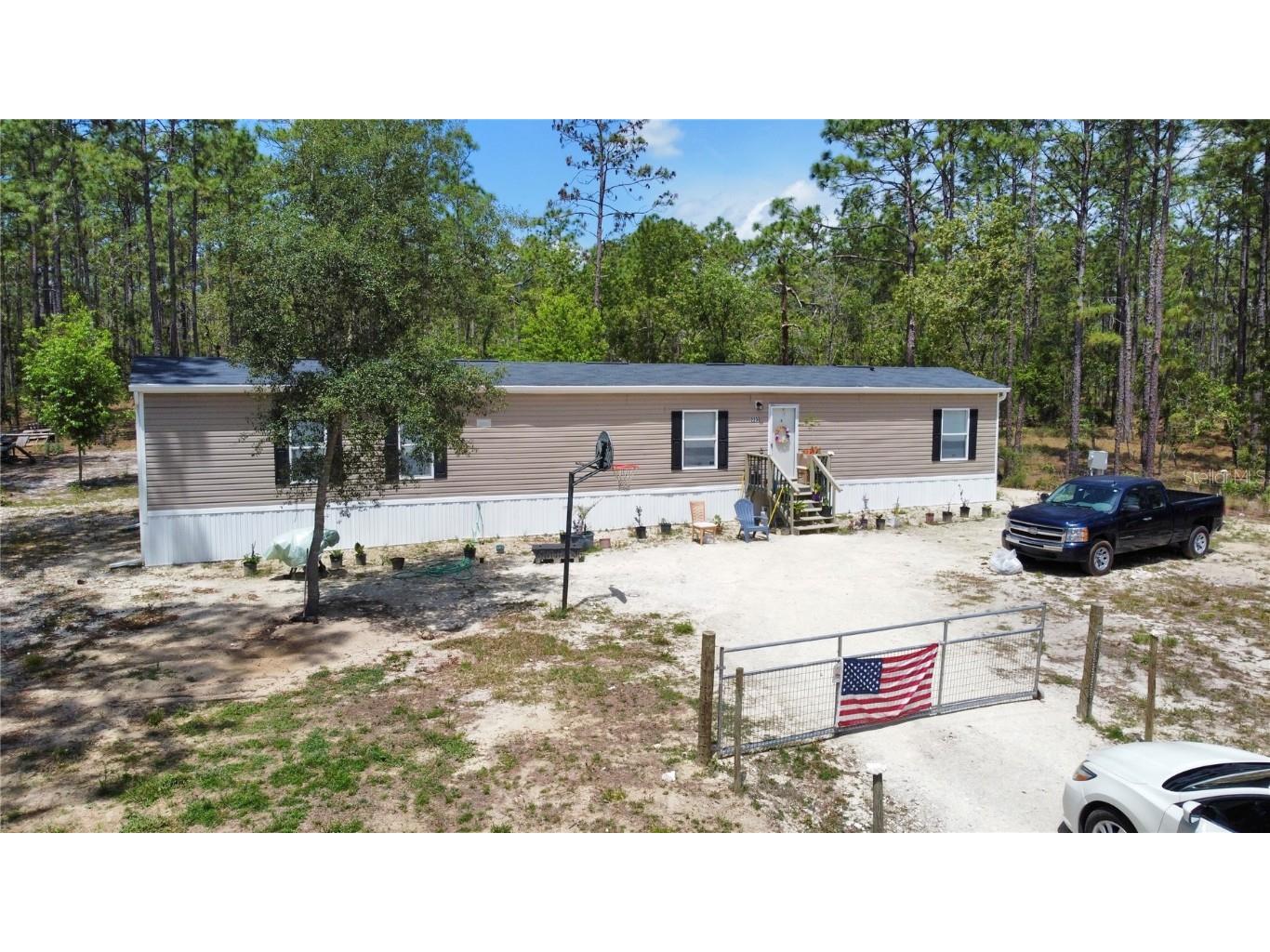 2230 SE 143rd Terrace Morriston FL 32668 OM668950 image1