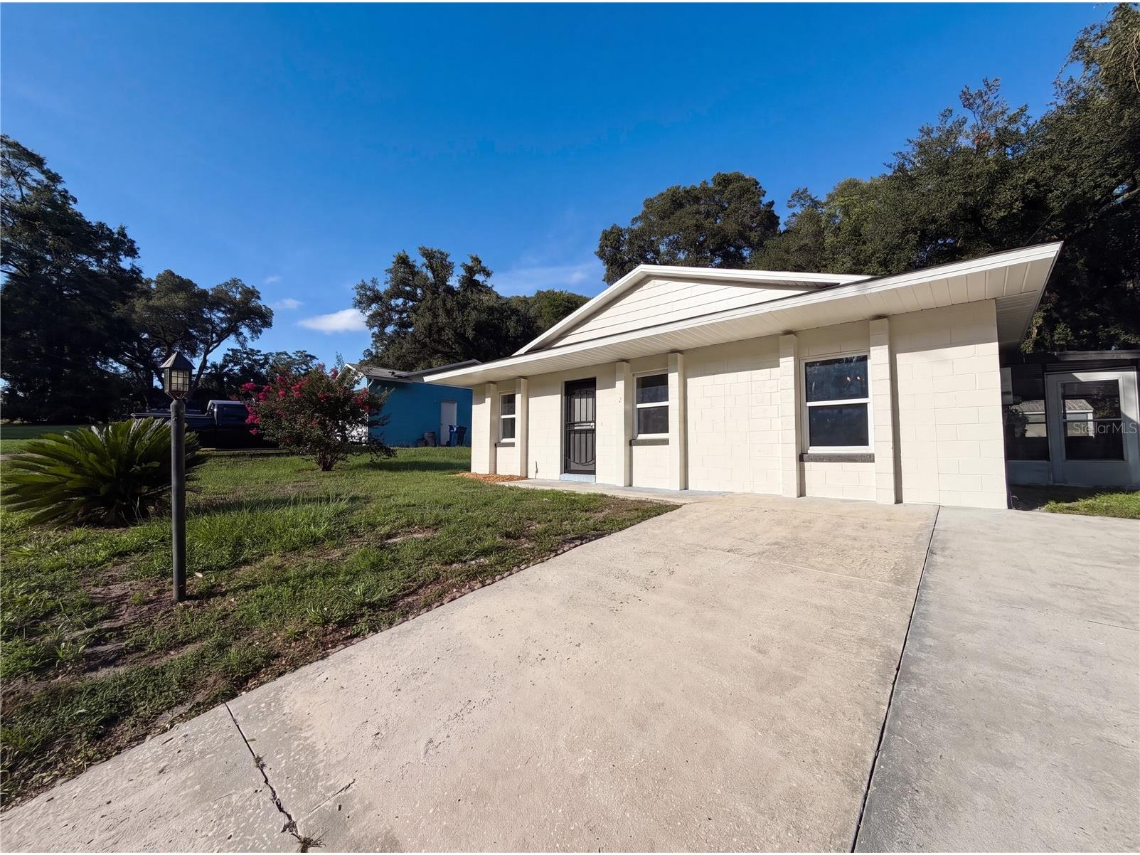 2230 Spring Hollow Drive Orange City FL 32763 O6423693 image3