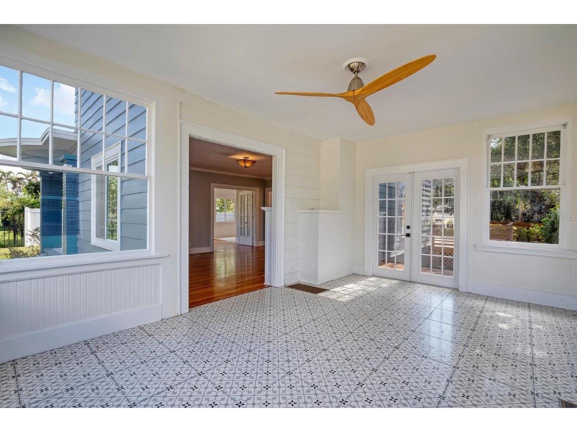 2230 Trelain Drive S Saint Petersburg FL 33712 TB8426896 image16