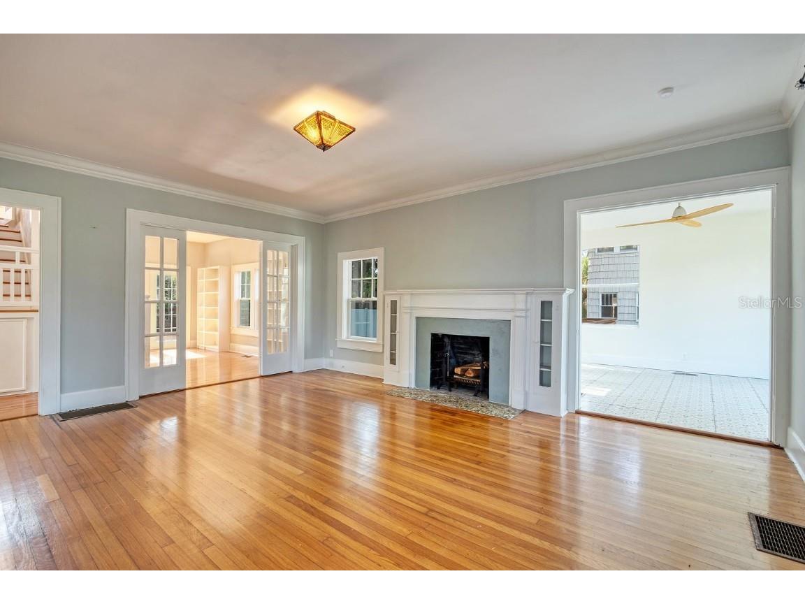 2230 Trelain Drive S Saint Petersburg FL 33712 TB8426896 image4