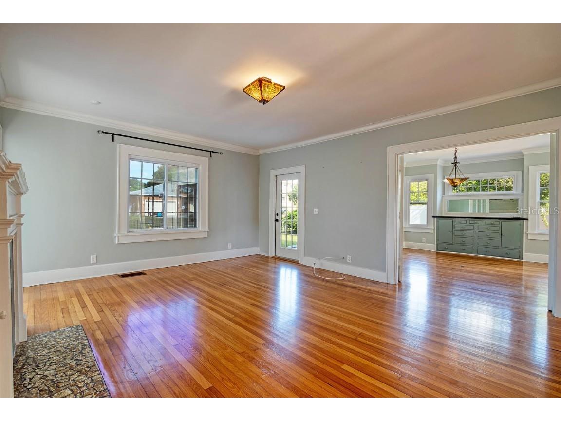 2230 Trelain Drive S Saint Petersburg FL 33712 TB8426896 image5