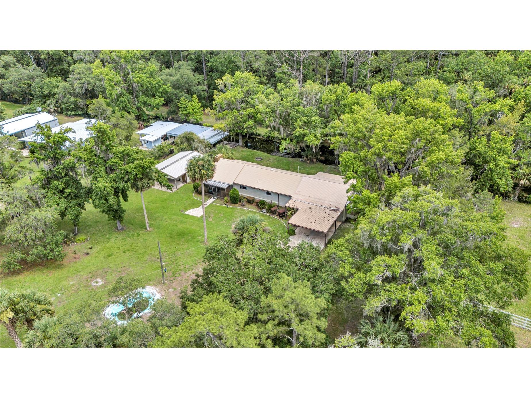 22308 Blue Creek Lodge Road Astor FL 32102 - ST JOHN'S RIVER LAKE GEORGE R4911432 image34