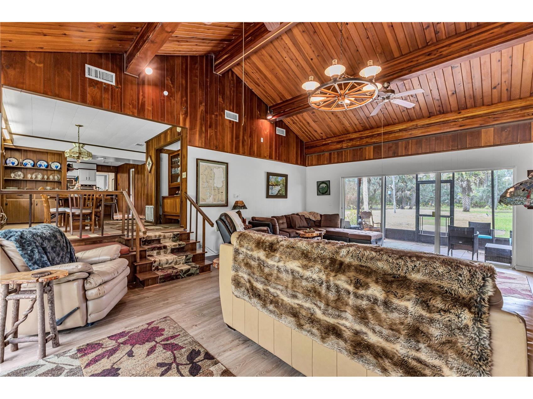 22308 Blue Creek Lodge Road Astor FL 32102 - ST JOHN'S RIVER LAKE GEORGE R4911432 image6