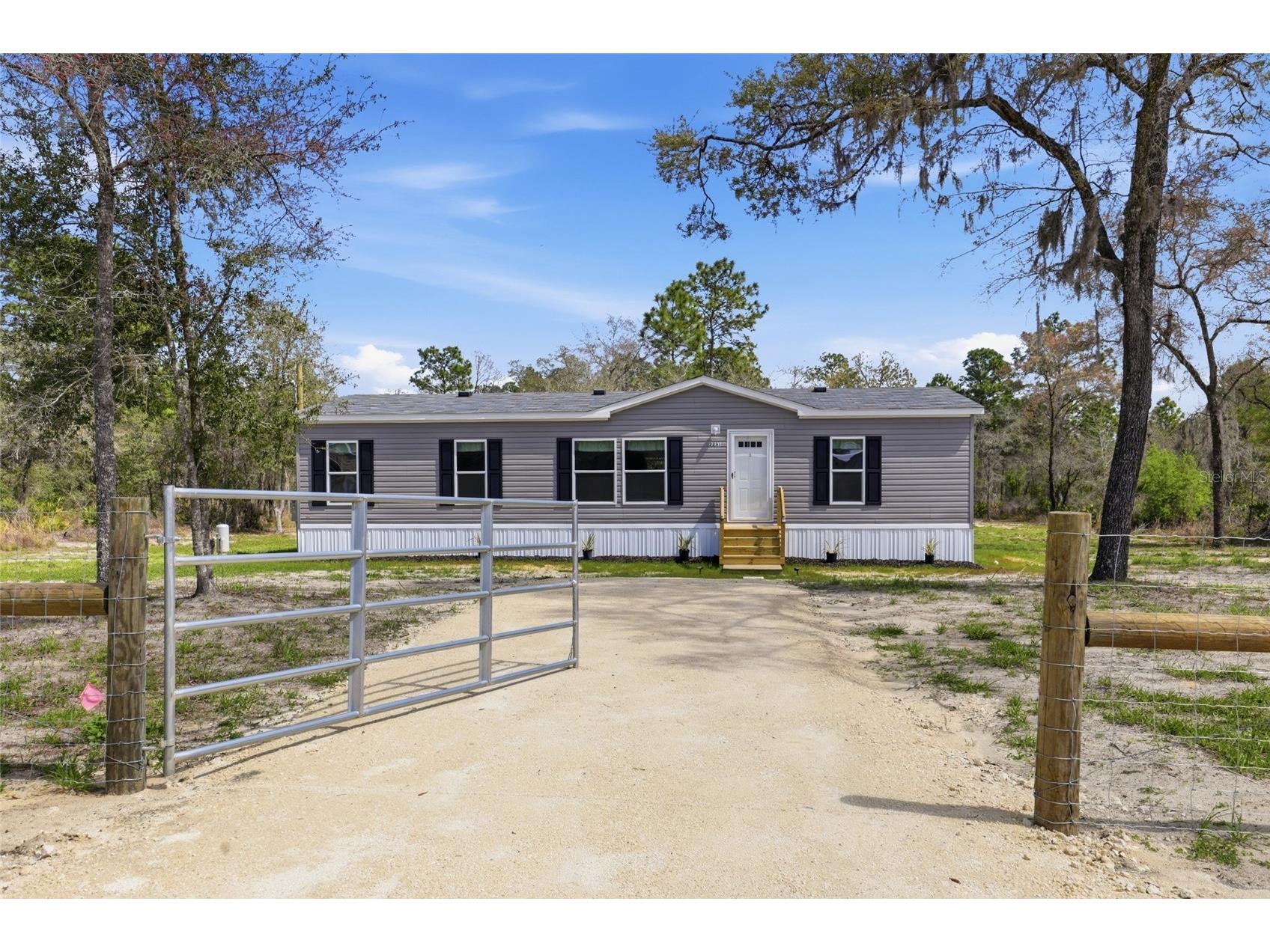 2231 SE 132nd Court Morriston FL 32668 GC538636 image1