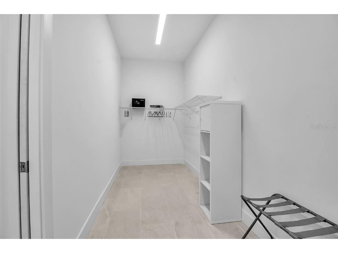 2231 Wood Street Sarasota FL 34237 A4666469 image29