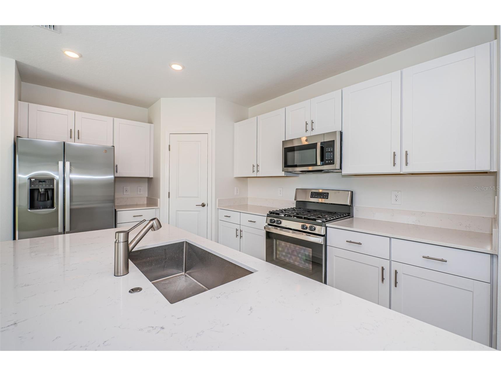 22310 Blazing Star Run Land O Lakes FL 34637 TB8498452 image4