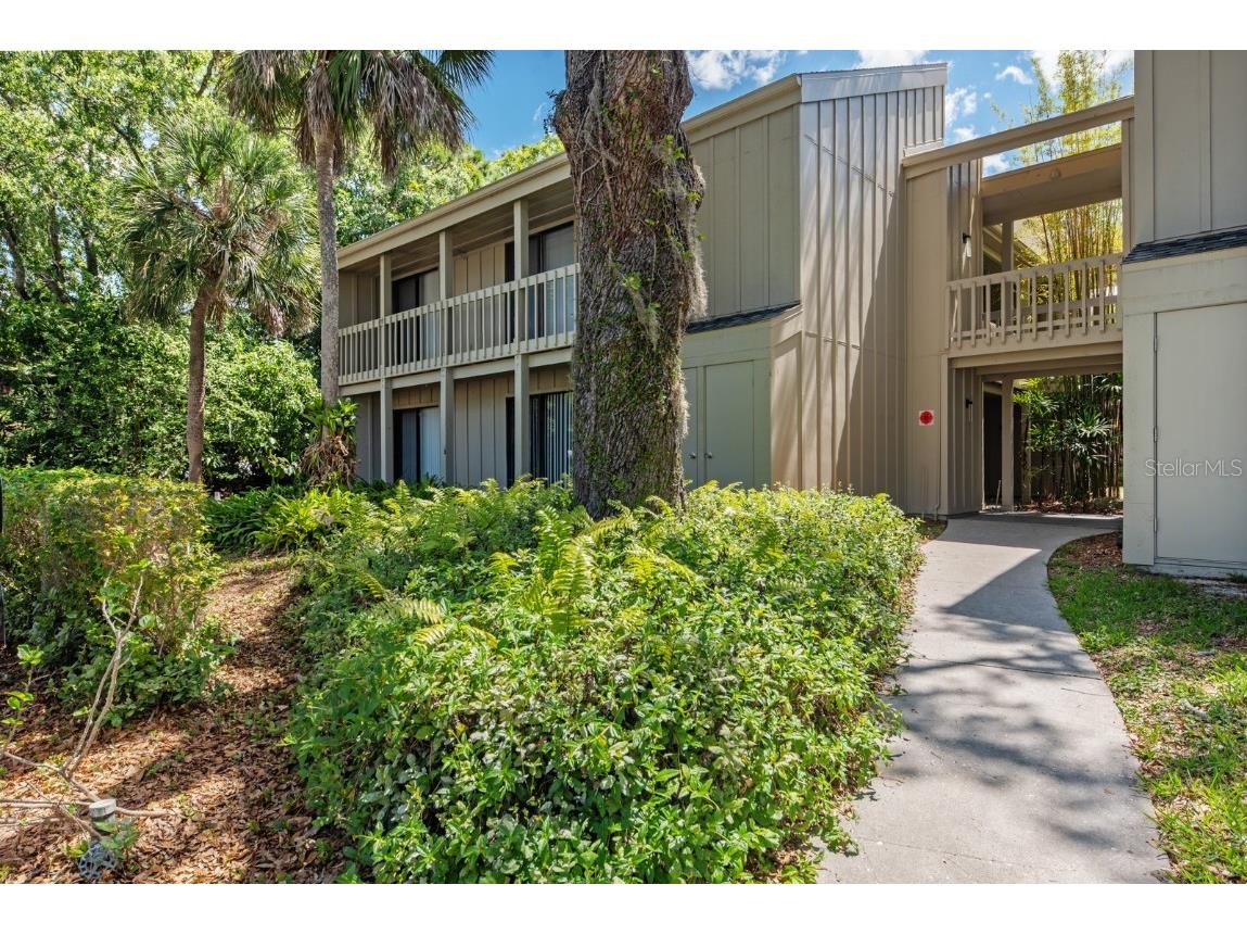 2232 Bahia Vista Street #A1 Sarasota FL 34239 A4575780 image1