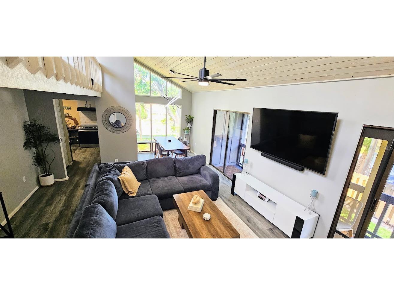 2232 Bahia Vista Street #A6 Sarasota FL 34239 A4666617 image10