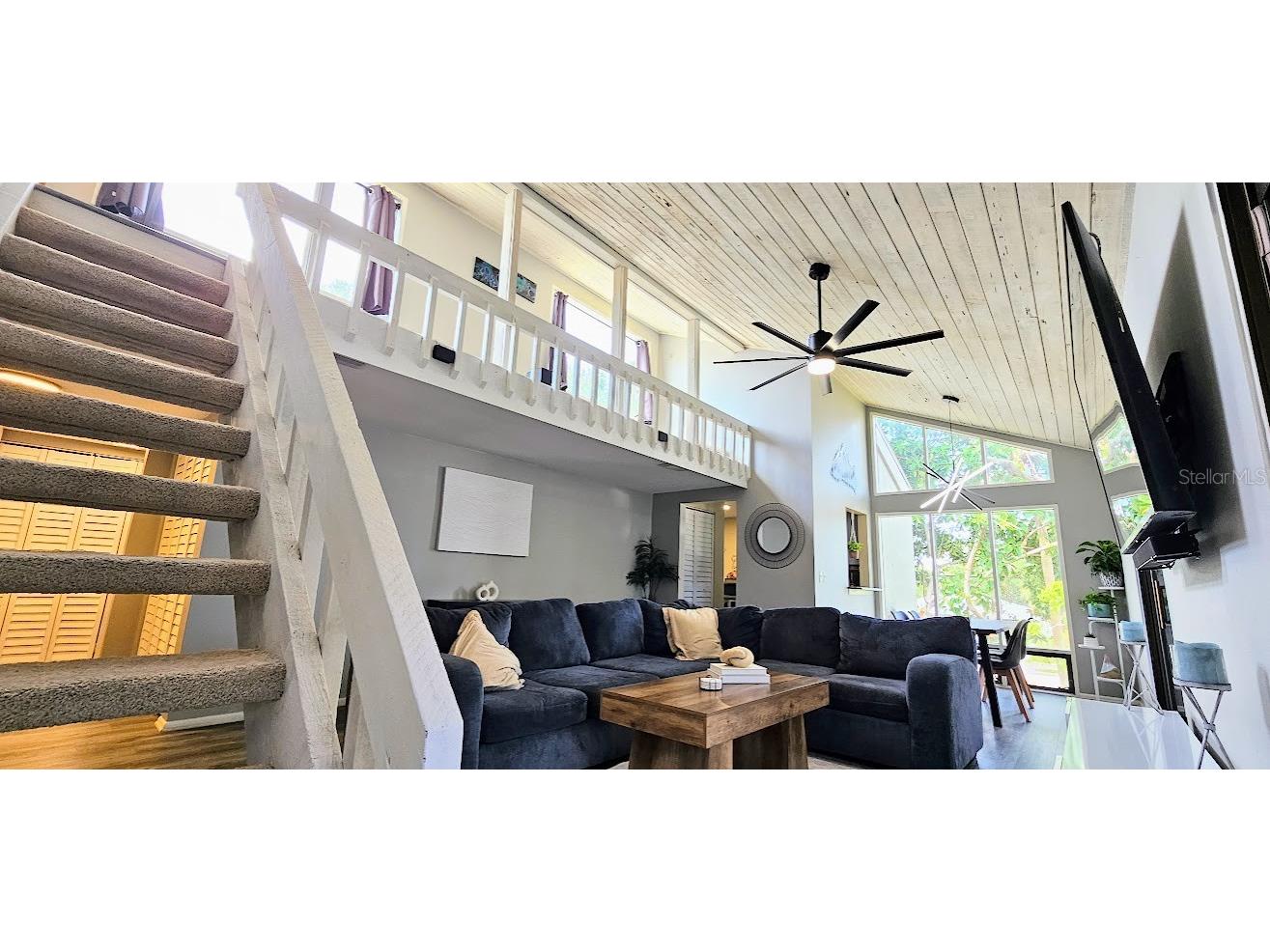 2232 Bahia Vista Street #A6 Sarasota FL 34239 A4666617 image8