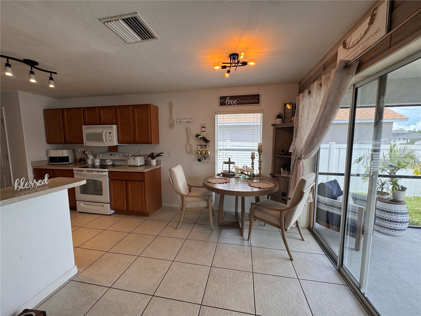 2232 Colville Chase Drive Ruskin FL 33570 TB8528359 image11