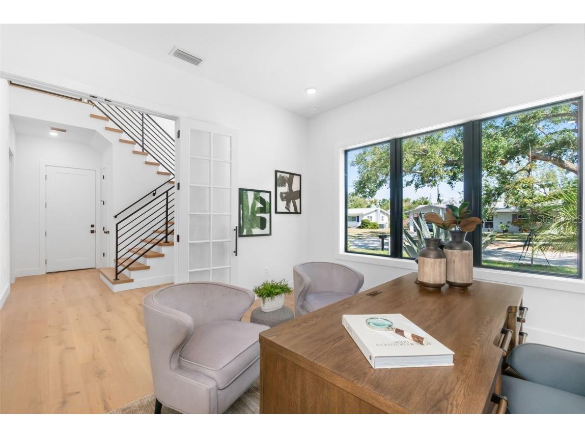 2232 Grove Street Sarasota FL 34239 A4670786 image15