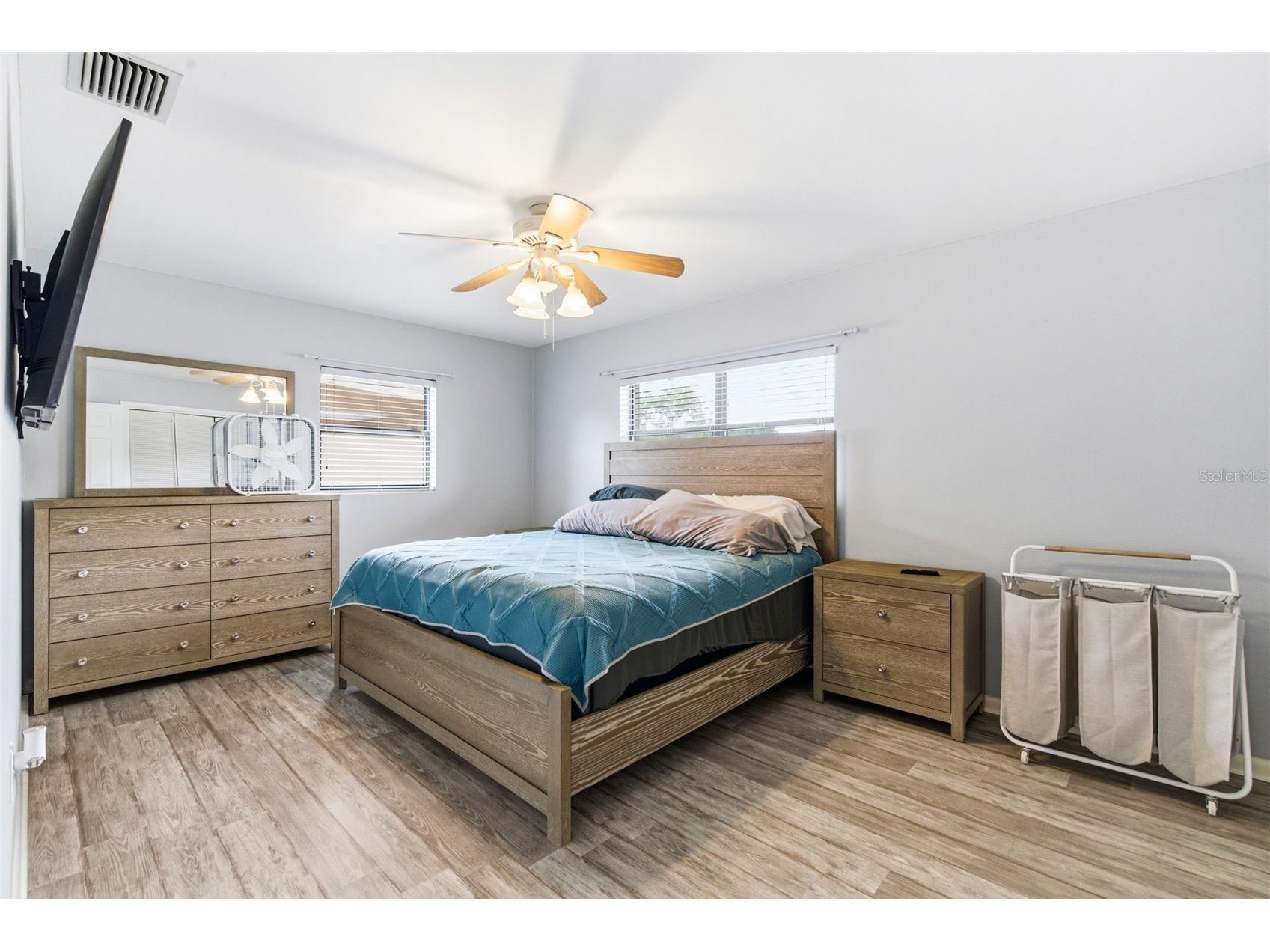 2232 Norman Drive Clearwater FL 33765 TB8486139 image13