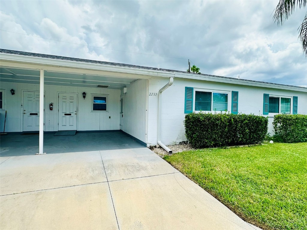 2232 Orange Blossom Lane Bradenton FL 34207 A4665462 image1