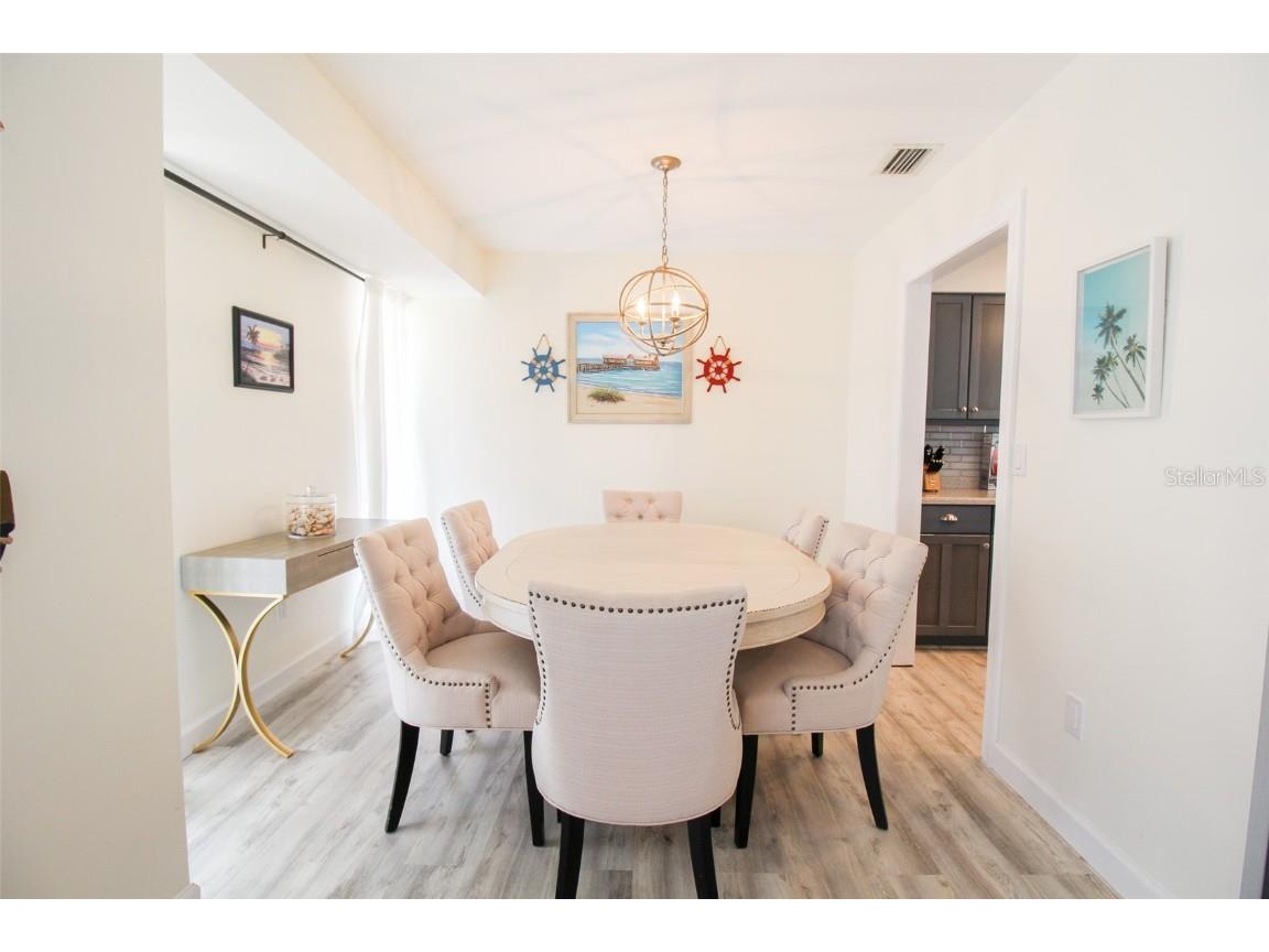 2232 Pine Terrace Sarasota FL 34231 A4510183 image12