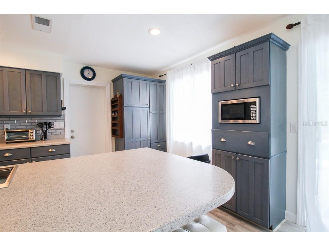 2232 Pine Terrace Sarasota FL 34231 A4510183 image16