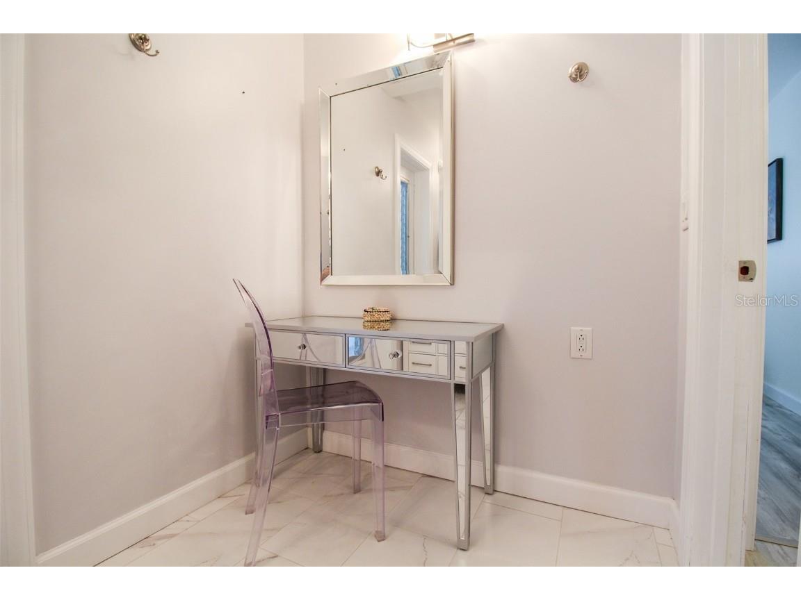 2232 Pine Terrace Sarasota FL 34231 A4510183 image35