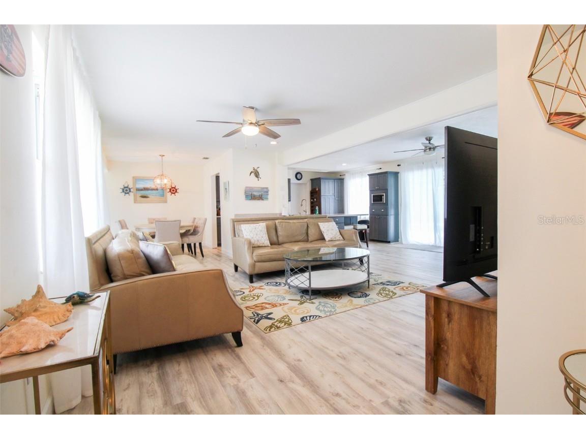 2232 Pine Terrace Sarasota FL 34231 A4510183 image5