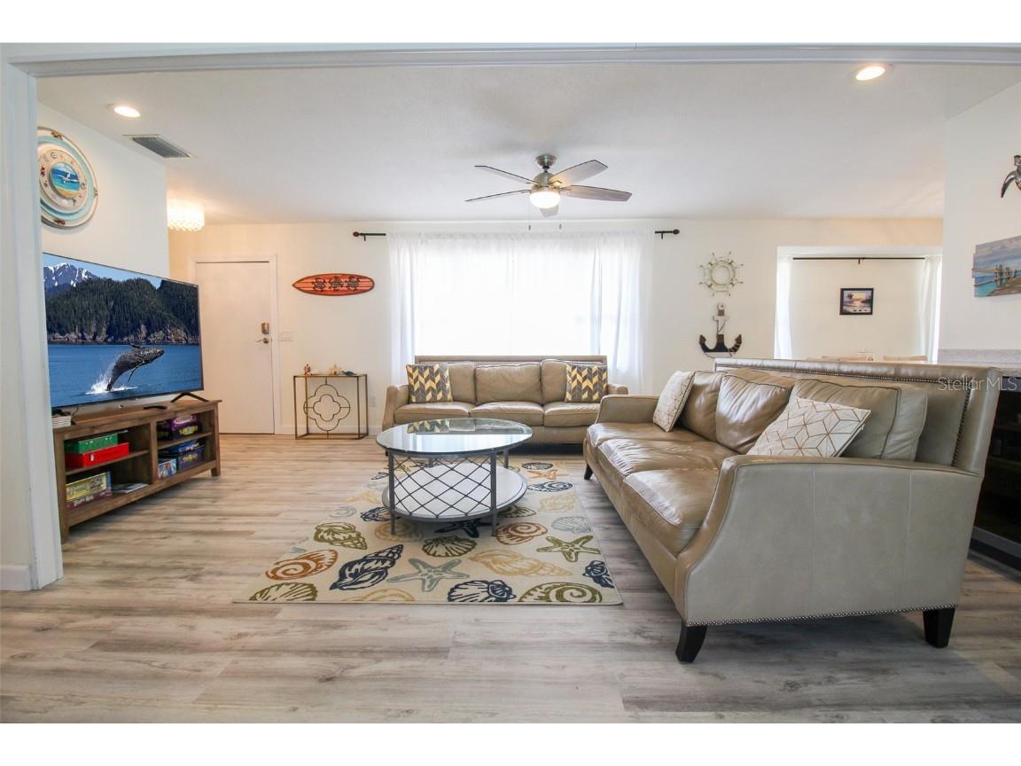 2232 Pine Terrace Sarasota FL 34231 A4510183 image8