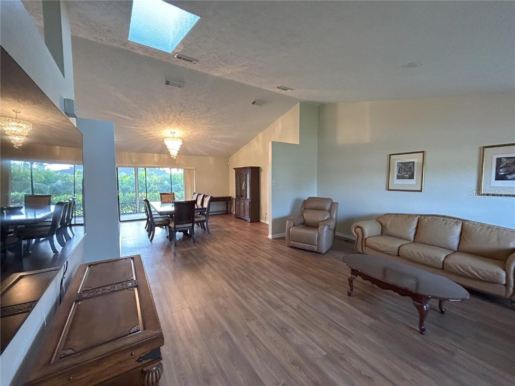 2232 SE Longhorn Avenue Port Saint Lucie FL 34952 O6354166 image3