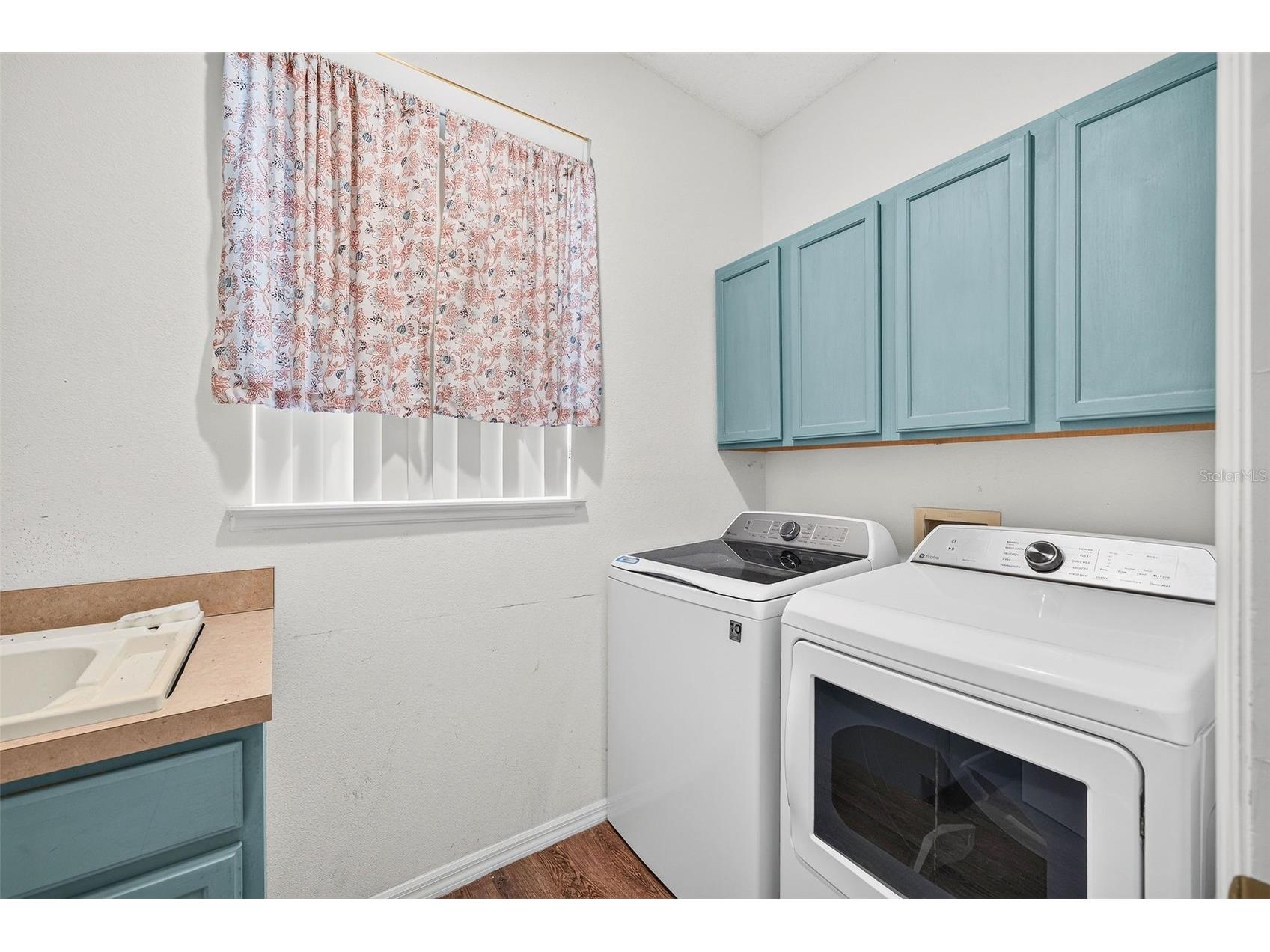 2232 Windcrest Lake Circle Orlando FL 32824 R4911490 image35