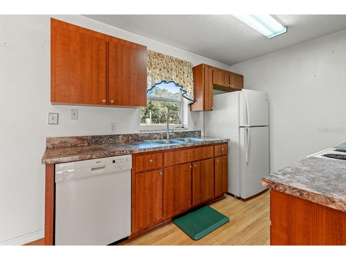 22325 Whitman Road Brooksville FL 34601 W7877456 image9