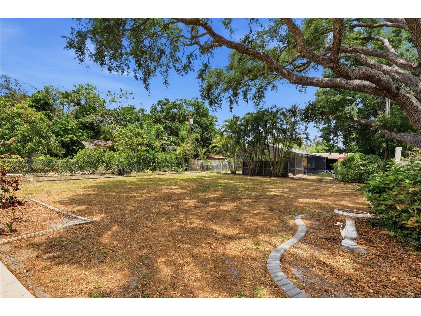 2233 Alice Road Sarasota FL 34231 A4694209 image31