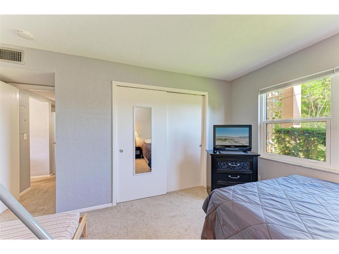 2233 Beneva Terrace #2232 Sarasota FL 34232 A4644944 image33