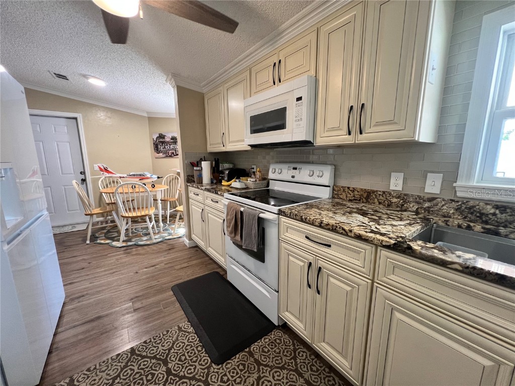 2233 Brookwood Drive Englewood FL 34224 - OYSTER CREEK D6144152 image12