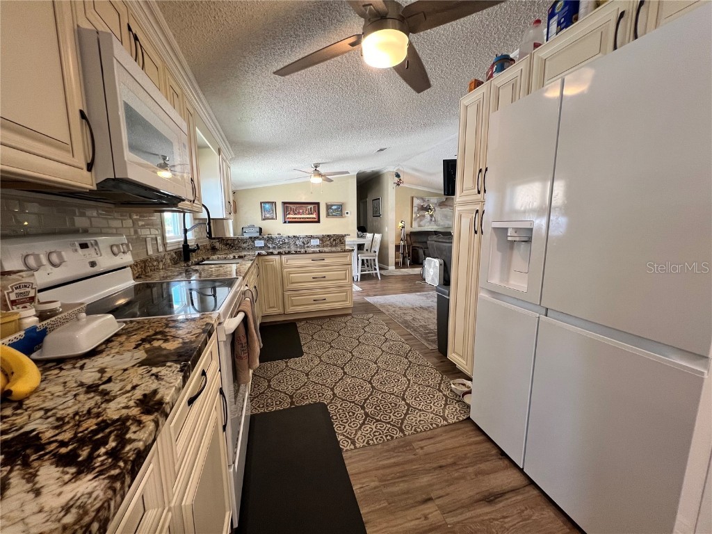 2233 Brookwood Drive Englewood FL 34224 - OYSTER CREEK D6144152 image7