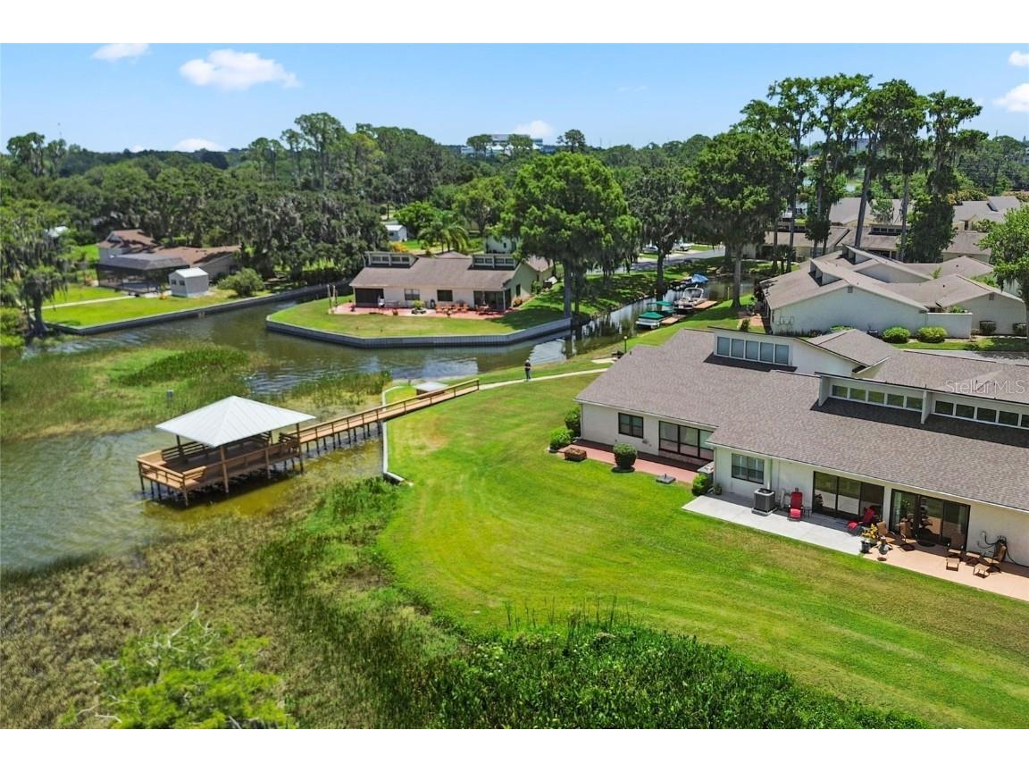 2233 Cypress Court #2233 Tavares FL 32778 - LAKE EUSTIS ON CHAIN OF LAKES G5068605 image1