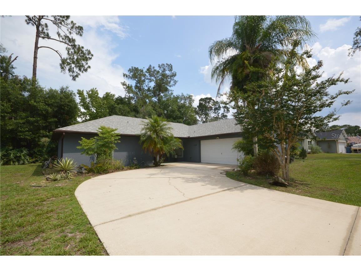 2233 Hontoon Road Deland FL 32720 - LAKE BERESFORD AND ST. JONS RI V4935010 image1