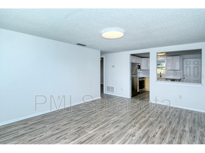 2233 Michele Drive Sarasota FL 34231 A4660120 image8