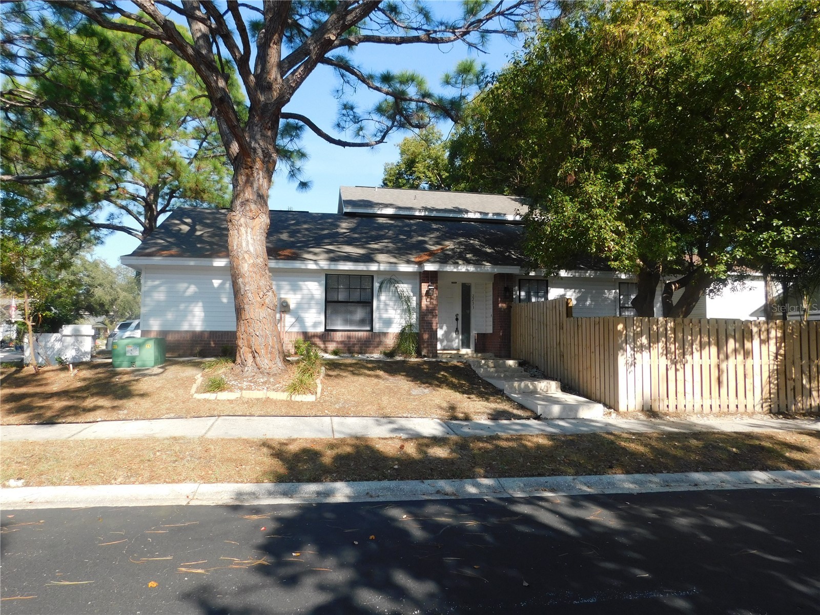 2233 Springwood Circle W Clearwater FL 33763 TB8454351 image1