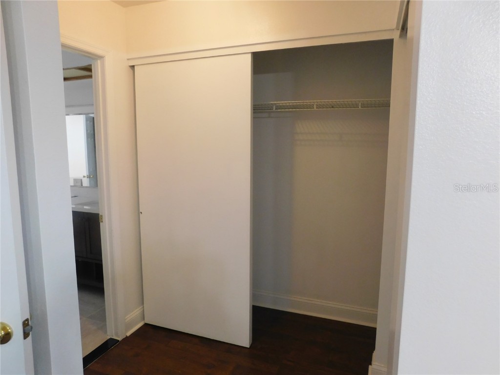 2233 Springwood Circle W Clearwater FL 33763 TB8457099 image16