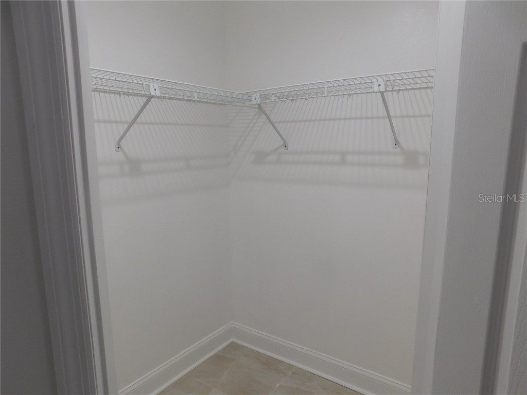 2233 Springwood Circle W Clearwater FL 33763 TB8457099 image18