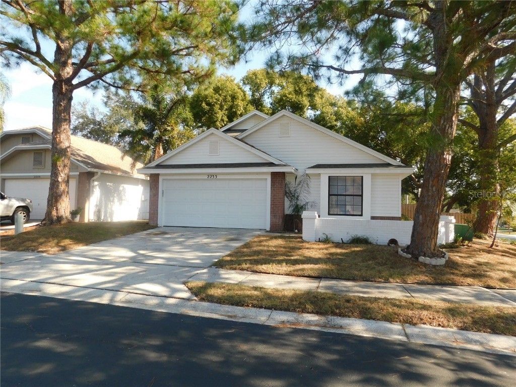 2233 Springwood Circle W Clearwater FL 33763 TB8457099 image2