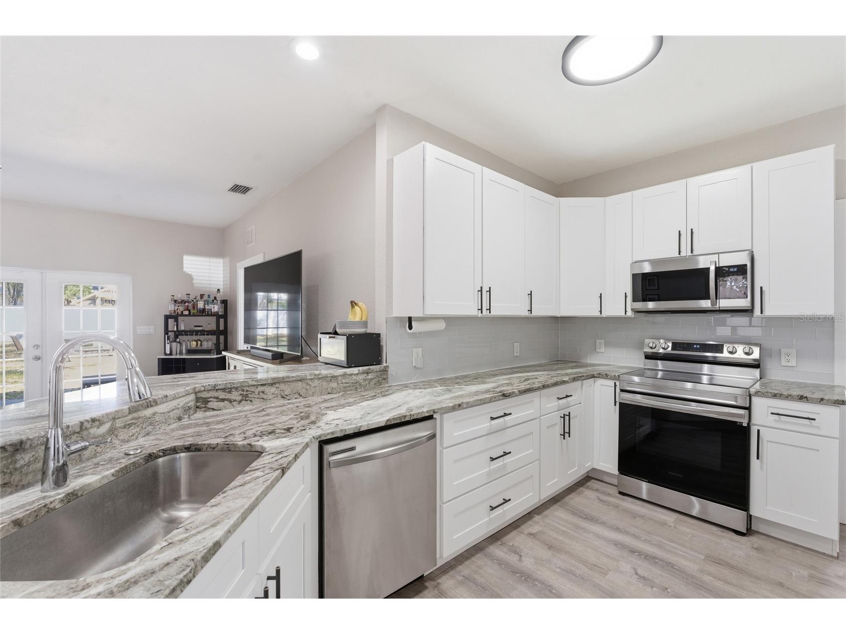 2233 Trelain Drive S Saint Petersburg FL 33712 TB8498363 image8