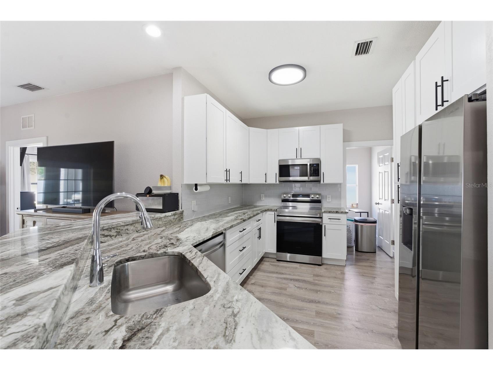2233 Trelain Drive S Saint Petersburg FL 33712 TB8498363 image9