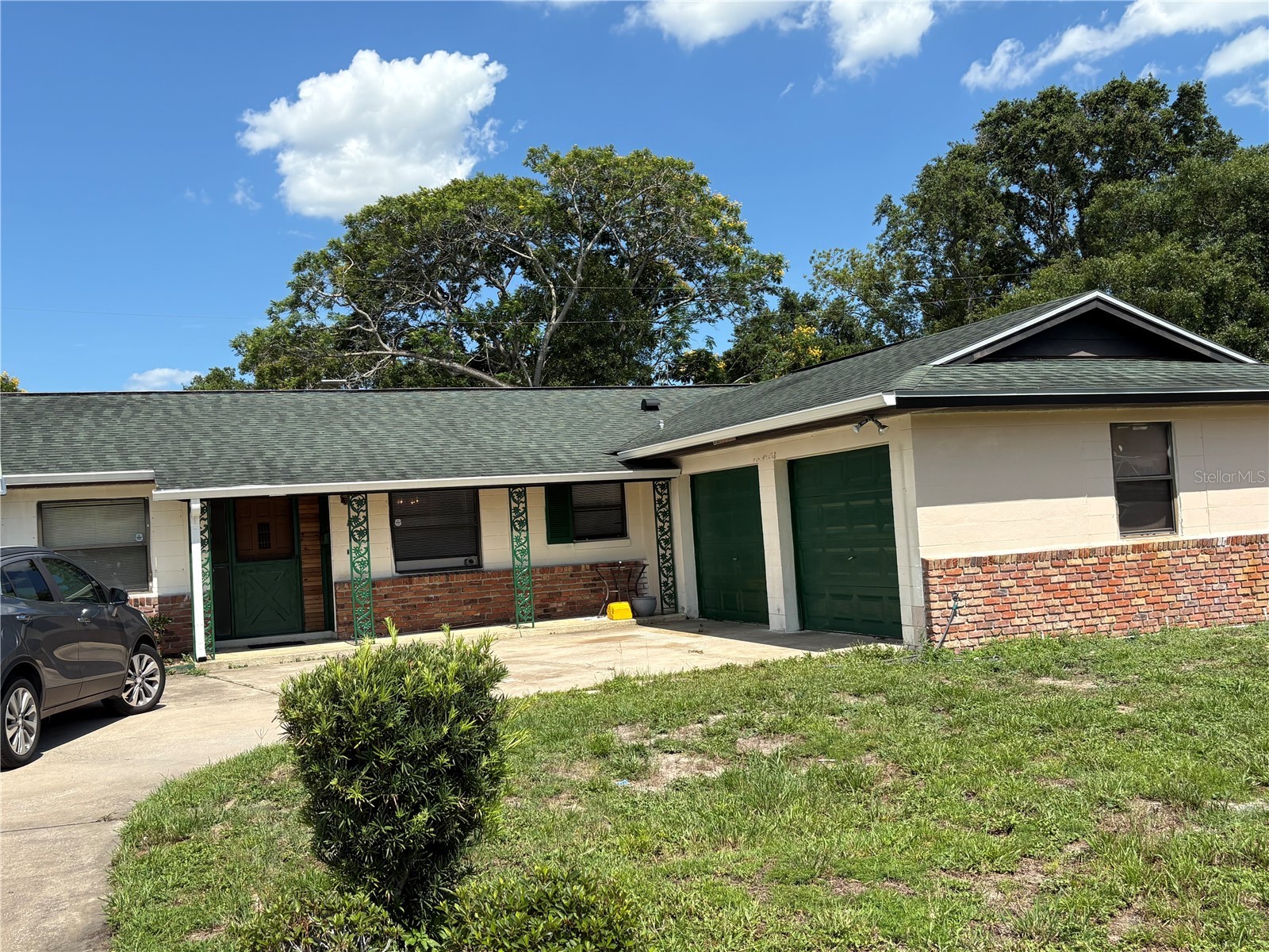 2233 Wolf Road Orlando FL 32808 O6342989 image1