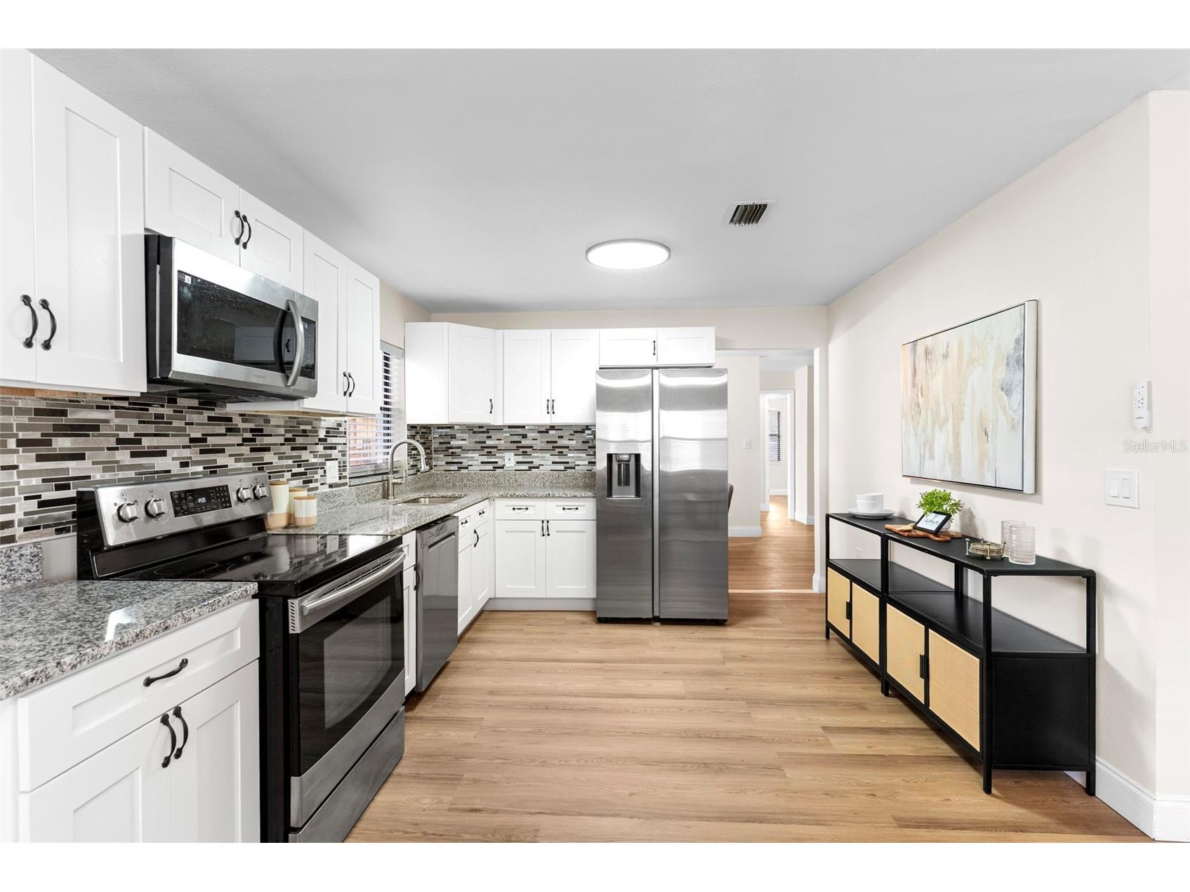 2233 Wolf Road Orlando FL 32808 O6407379 image12