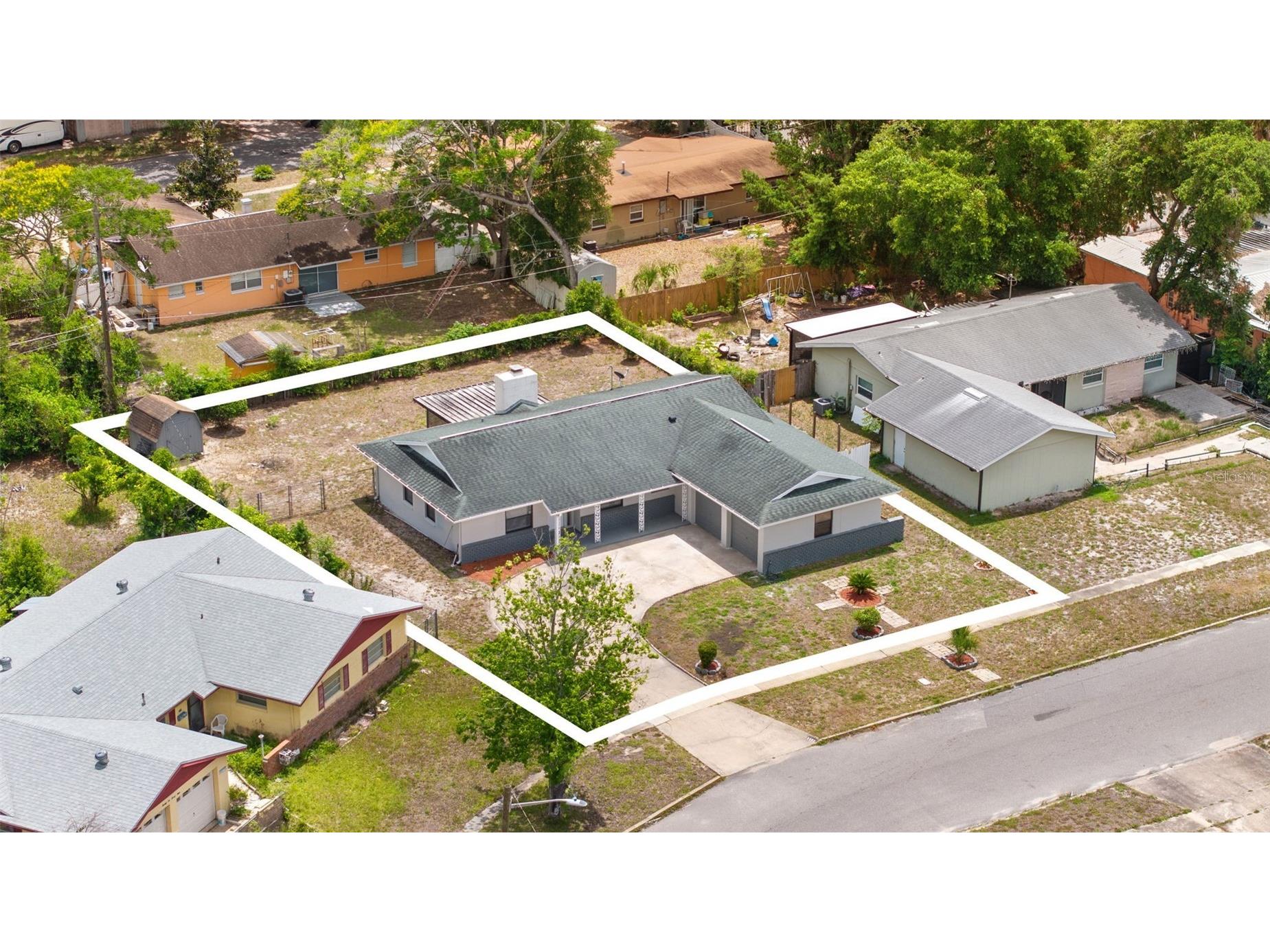 2233 Wolf Road Orlando FL 32808 O6407379 image29