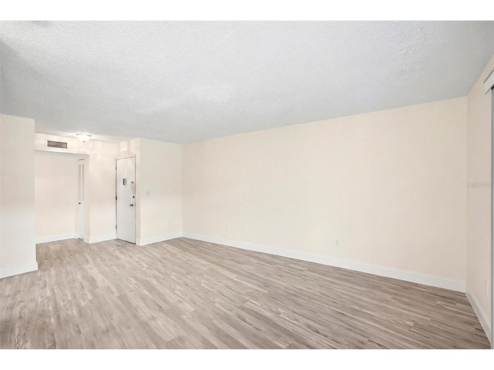22333 Edgewater Drive #C2 Punta Gorda FL 33980 C7527511 image5