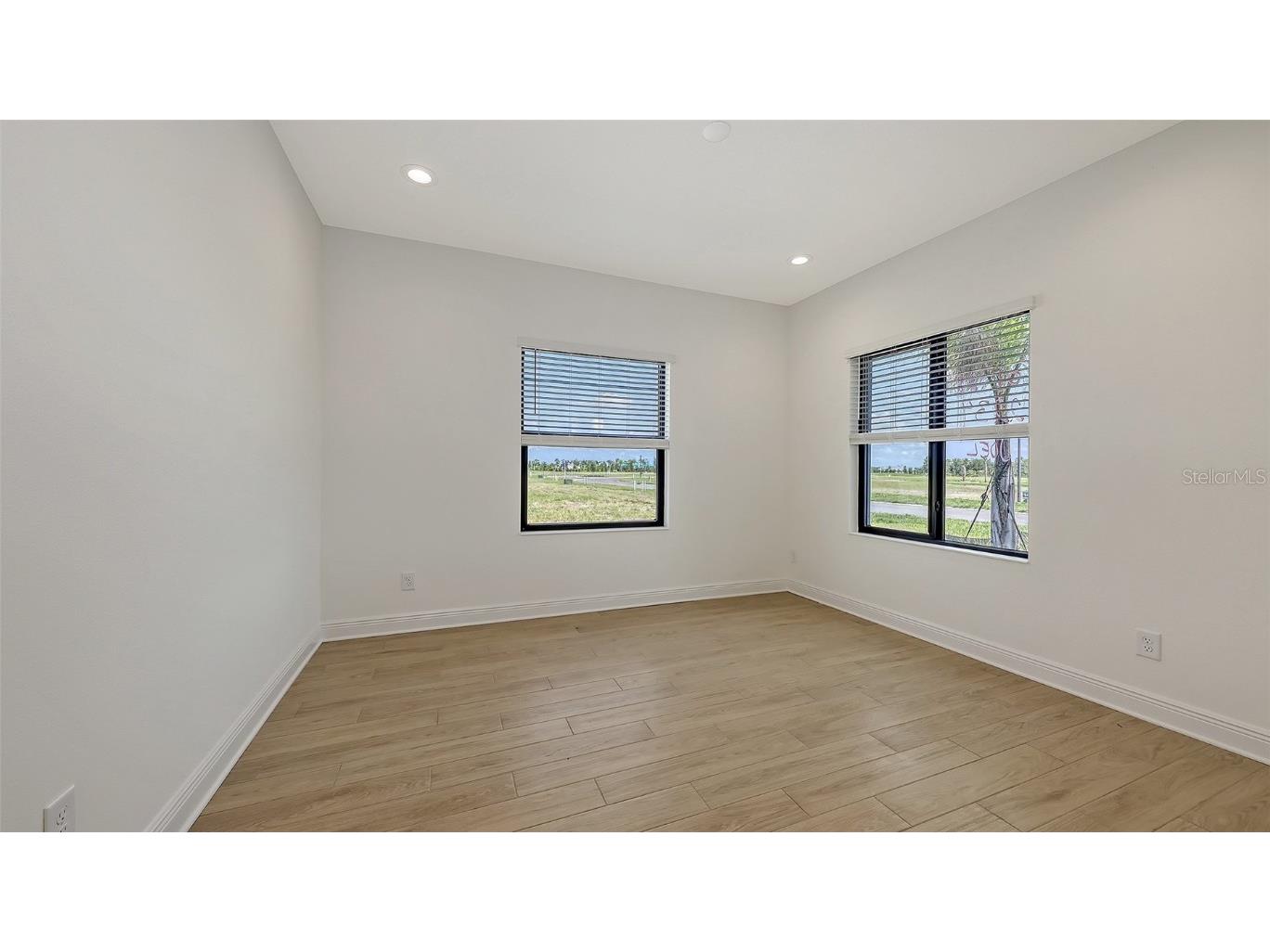 2234 Lady Palm Loop Bradenton FL 34212 A4661317 image5